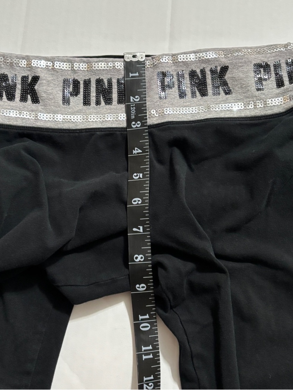 PINK Victoria’s Secret Yoga Leggings Black Logo Waist Cropped Stretch M W/Pocket - Picture 10 of 11